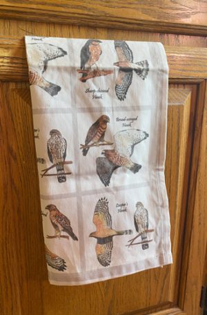 Hawk tea towel - Image 2